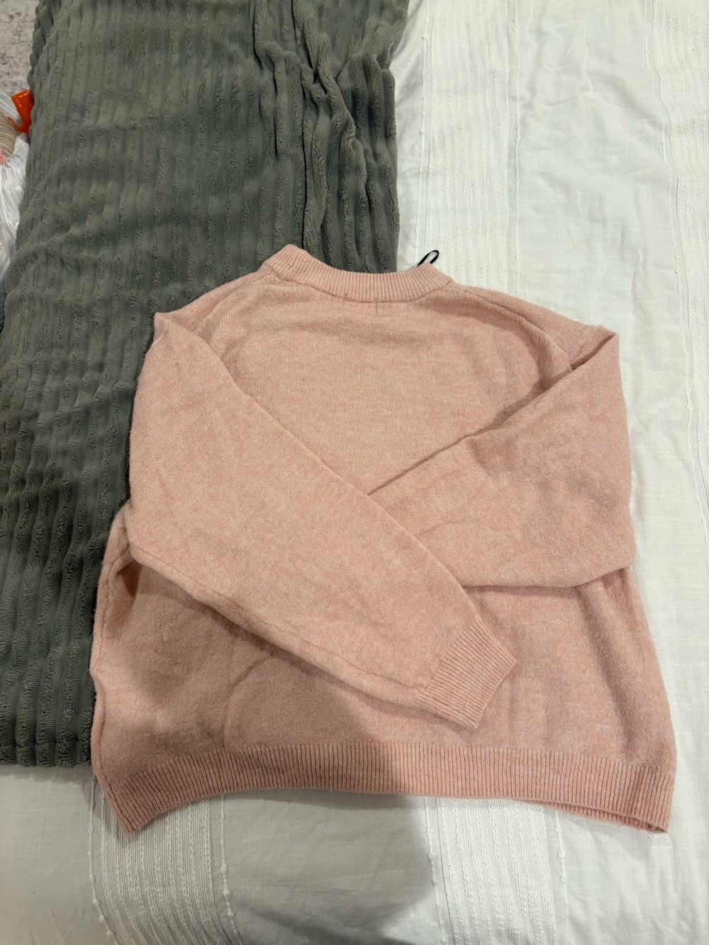 Women’s H&M Sweater